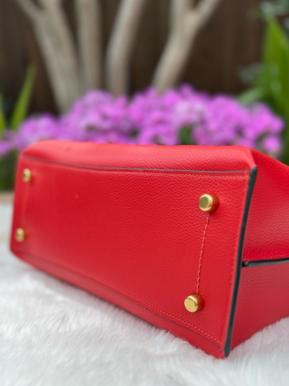 NWT Coach Willow Tote Sport Red Colorblock Purse - Picture 3 of 4